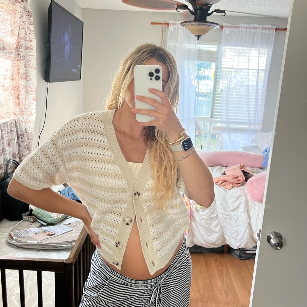 UNIVERSAL cardigan - Picture 10 of 11
